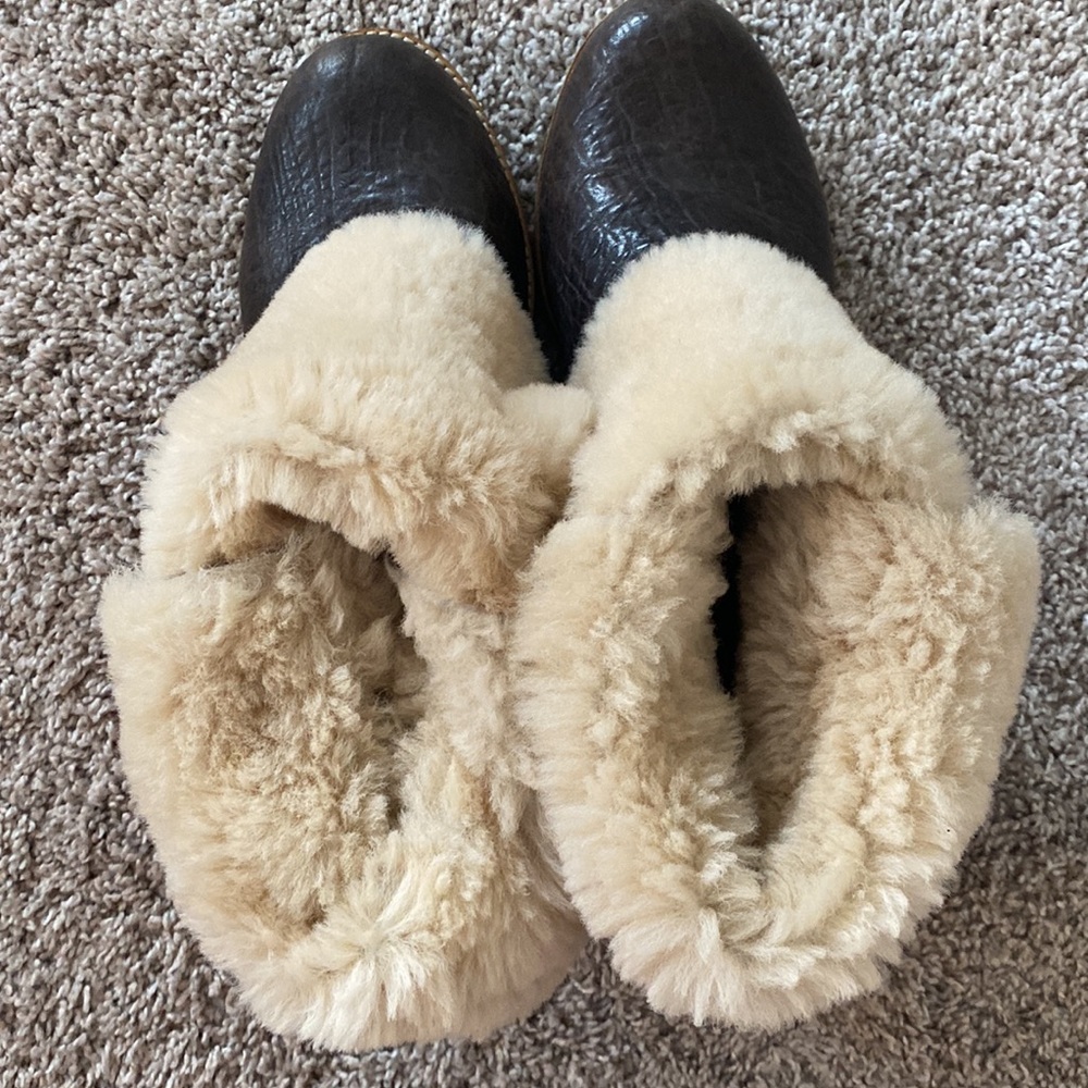 Matt Bernson Tundra Boot with Sheep Shearling Lining - Picture 7 of 9